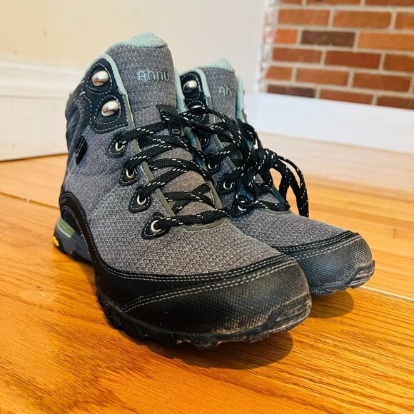 VERY NICE AHNU VIBRAM RUBBER WATERPROOF HIKING BOOTS WOMEN'S SIZE US 6.5 - Picture 8 of 16
